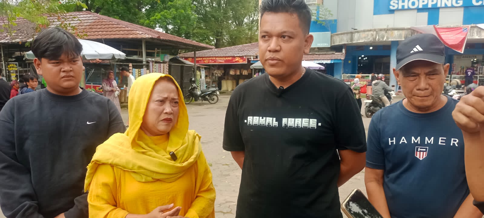 Pengelola Parkir Shopping Kayuagung Tuntut Keadilan