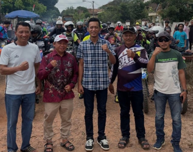 Reses di Desa Suryadi, Aziz Ari Saputra Serap Aspirasi Drainase hingga Rehab Pasar