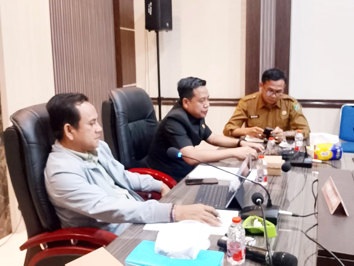 Pasca Kunjungan Kerja, DPRD Pasangkayu Gelar Rapat Kerja Gabungan Komisi Foto1_OK1.jpg