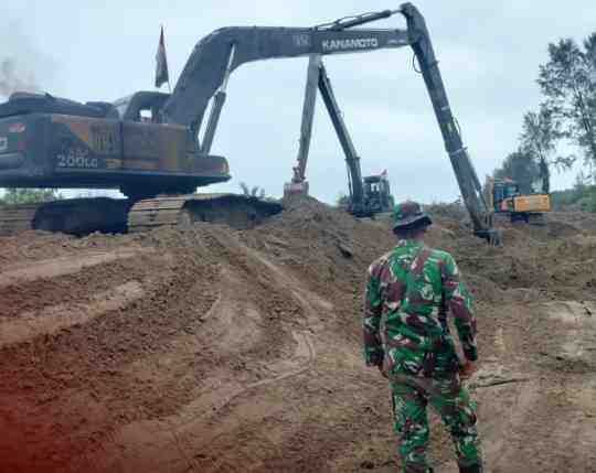 SATGAS KUALA TNI-JHONLIN CAPAI PROGRES SIGNIFIKAN DALAM PENANGANAN SEDIMENTASI MUARA KUALA PENAGA FB_IMG_1771372969422.jpg