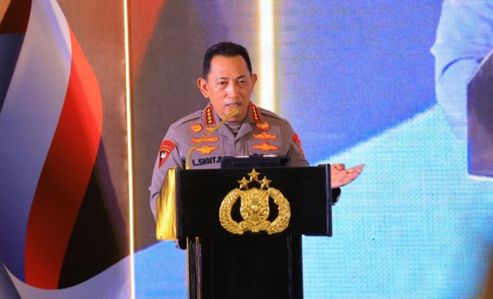 KAPOLRI PERINTAHKAN PENYELIDIKAN TUNTAS KASUS OKNUM BRIMOB YANG DIDUGA MENGANIAYA PELAJAR 14 TAHUN DI TUAL BERUJUNG TEWAS